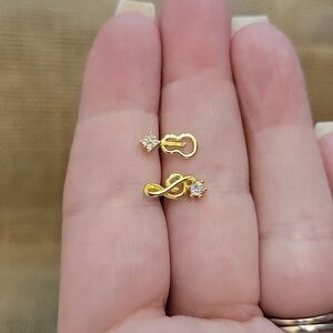 CELLO MUSICAL NOTE STUD EARRINGS